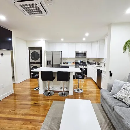Apartment 3-bedroom 9b2 20-minuite To Downtown *
