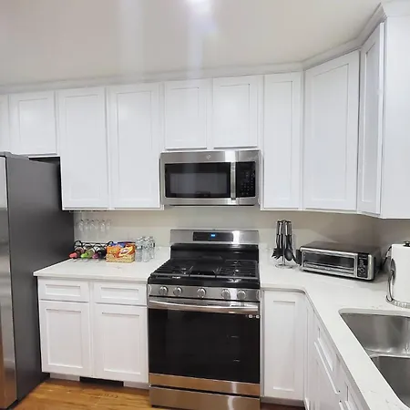 Apartment 3-bedroom 9b2 20-minuite To Downtown *
