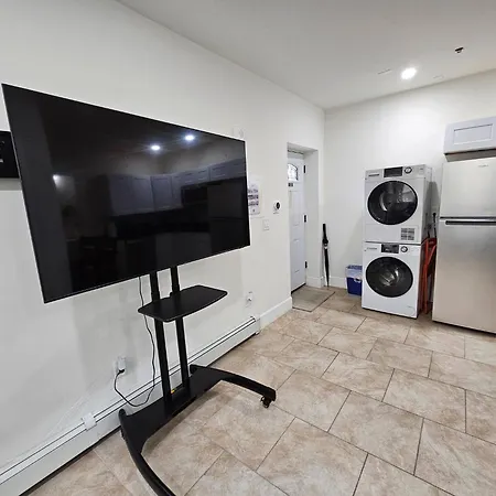 Apartment 1-bedroom Apt-9b1 20 Minutes To Downtown Boston