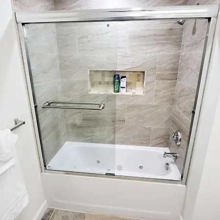3-bedroom 9b2 20-minuite To Downtown Boston
