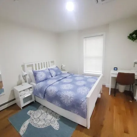 3-bedroom 9b2 20-minuite To Downtown Boston