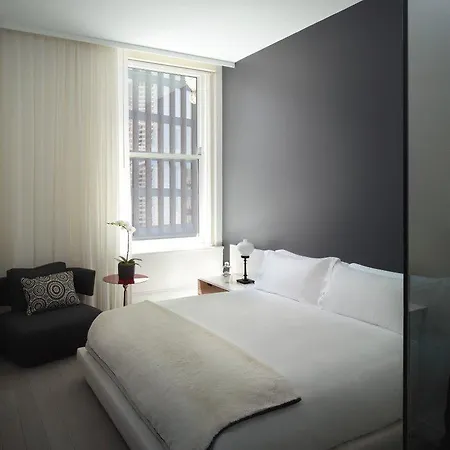 Hotel Ames Hotel, Curio Collection By Hilton