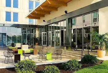 Aloft By Marriott Seaport District 4*