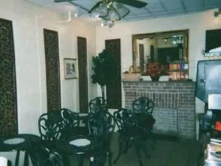 Hotel Ivy Common