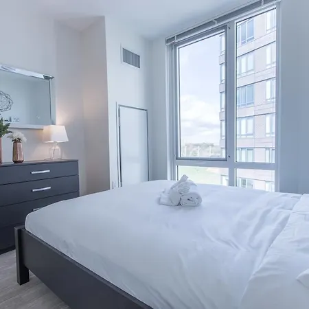Apartment Three-bedroom On Western Avenue Apt S501 *