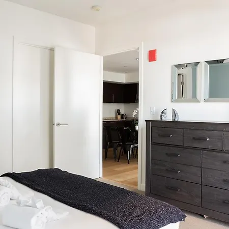 One-bedroom On Boylston Street Apt 817 Apartment *