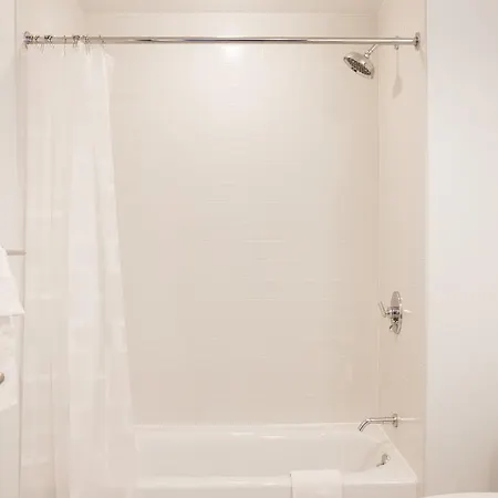 One-bedroom On Boylston Street Apt 817 Apartment *
