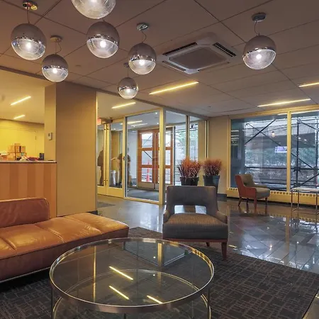 Global Luxury Suites At Longwood * Boston