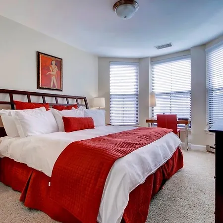 Global Luxury Back Bay *