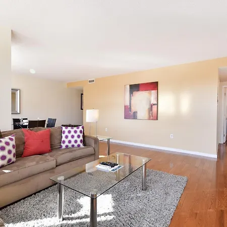 Global Luxury Back Bay Apartment