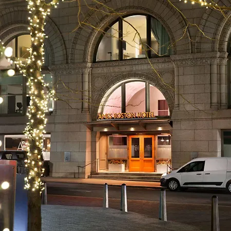 Hotel Ames Hotel, Curio Collection By Hilton