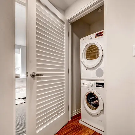 Global Luxury At Bcec Apartment