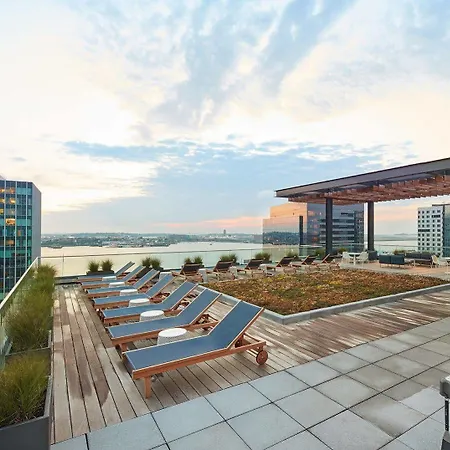 Apartment Global Luxury At Bcec
