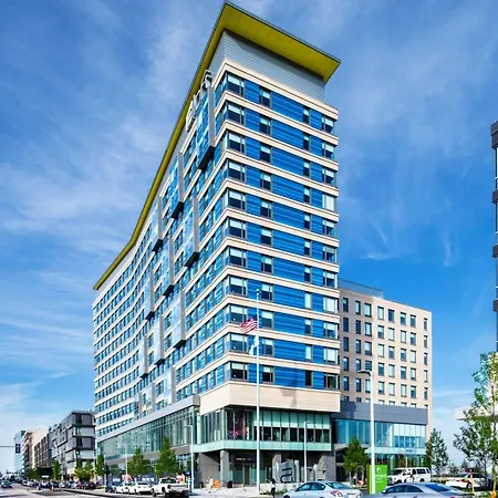 Hotel Aloft By Marriott Seaport District Boston