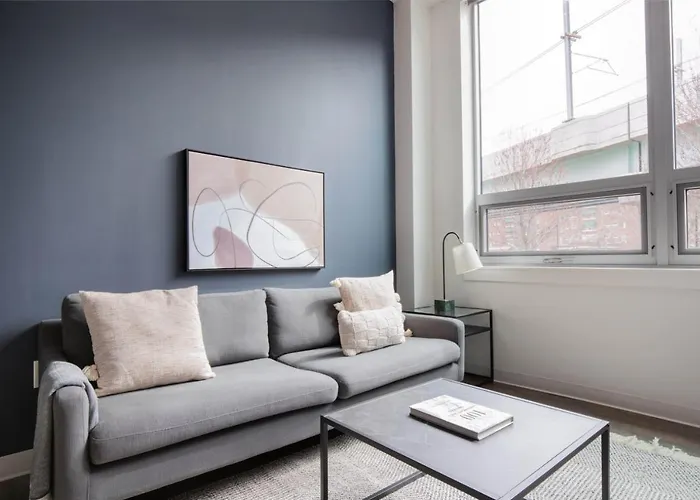 East Cambridge 2Br W Gym Wd Nr Lechmere T Bos-869