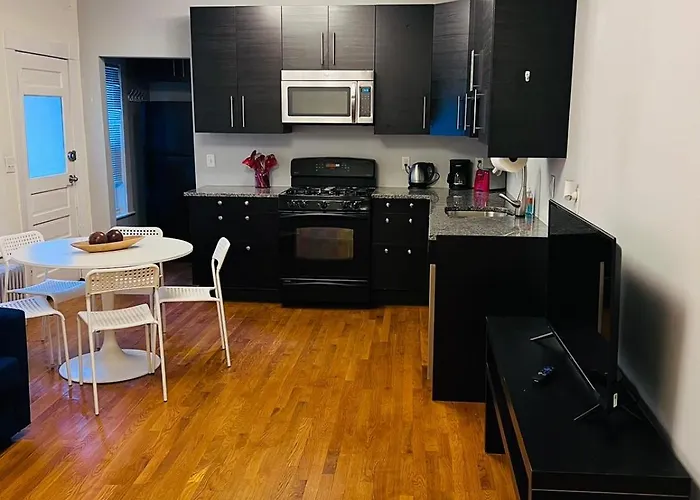 Renovated, 10 Min From The City