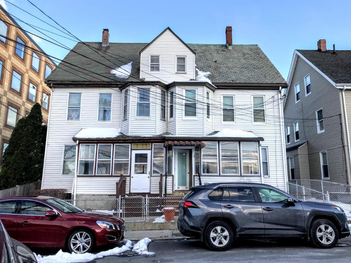 Apartment Harvard Allston Campus Three-bedroom Two Bath Executive *