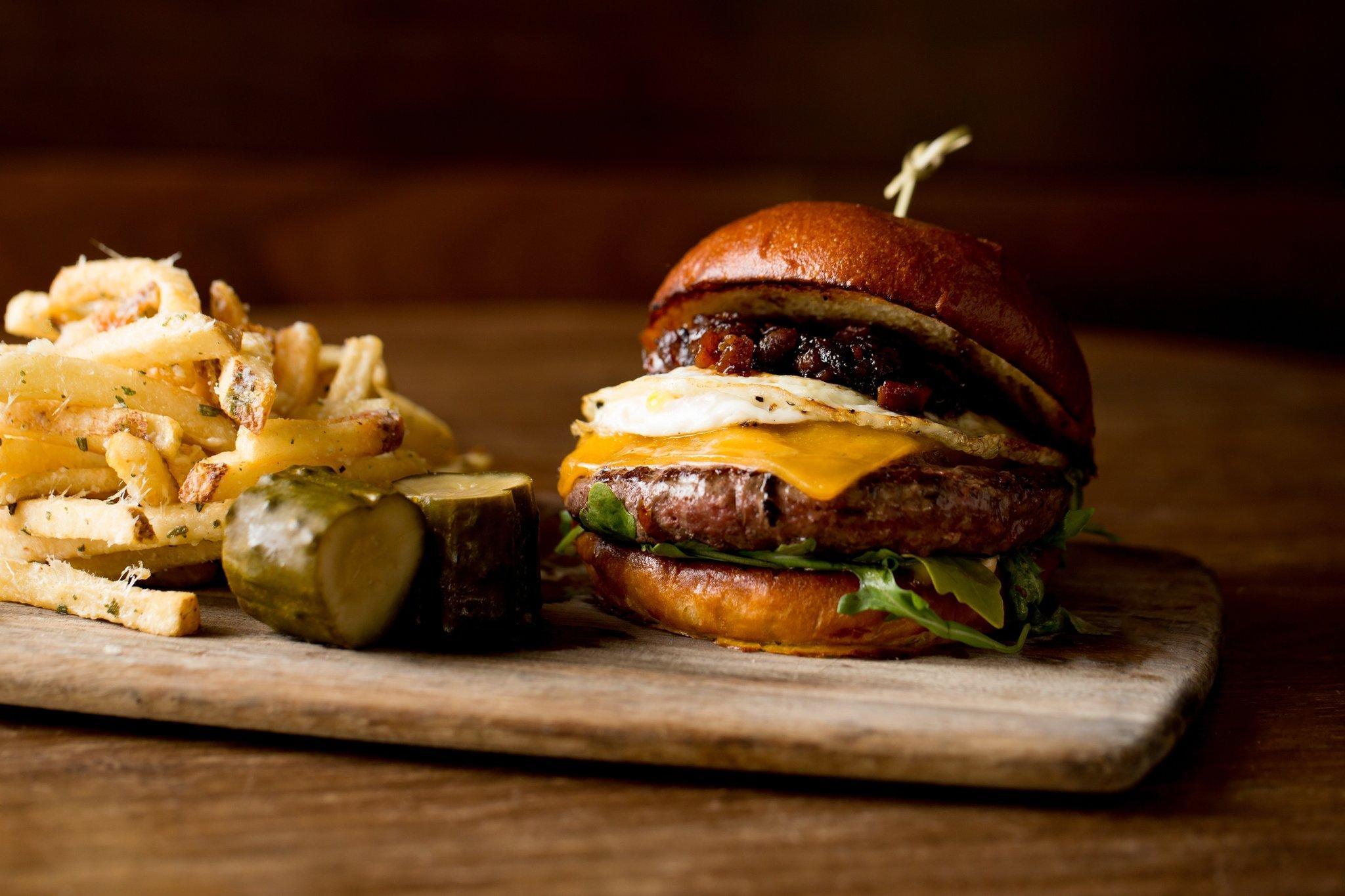 Hotel Pennyweight Boston, Curio Collection By Hilton 4*