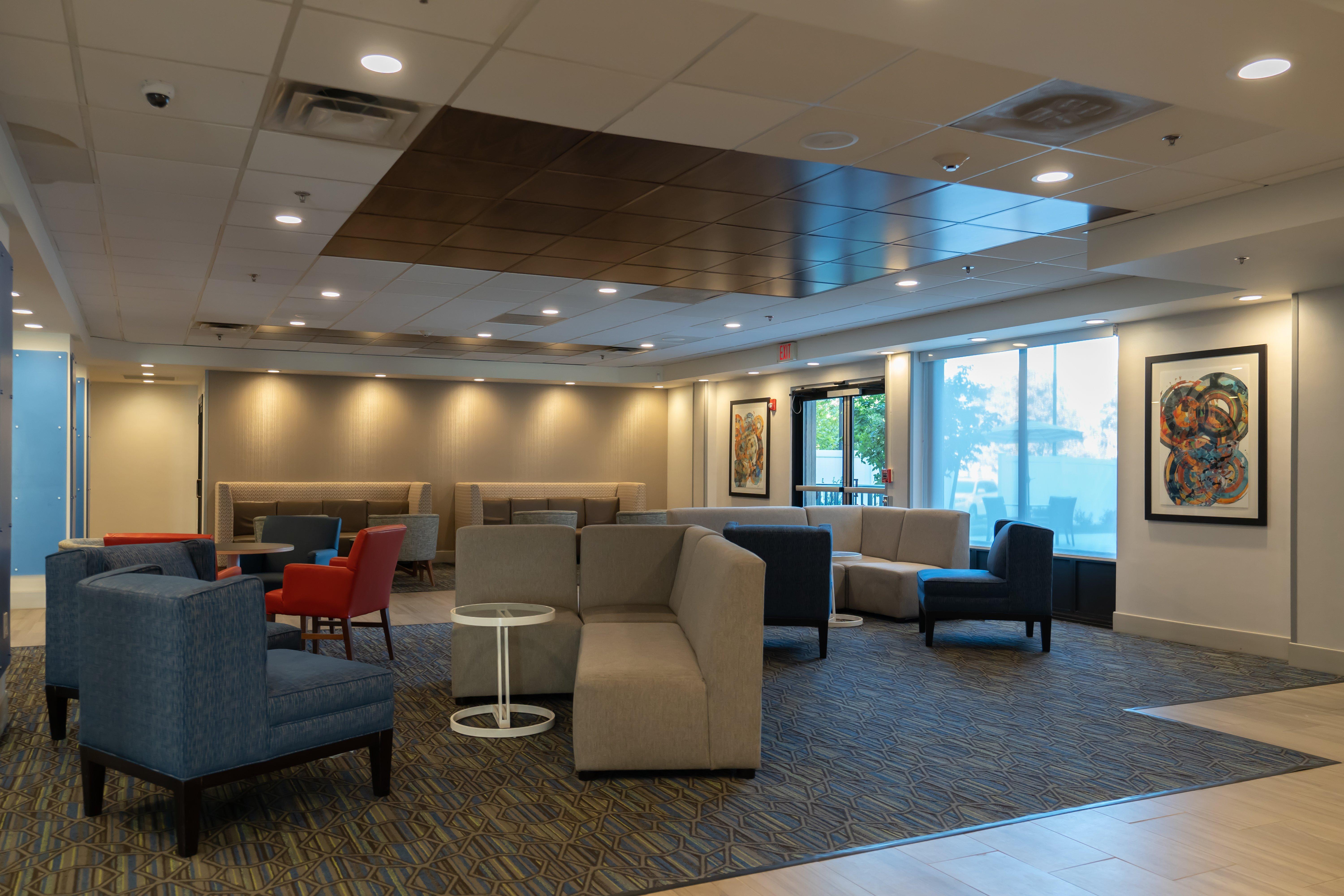 Express By Ihg Hotel