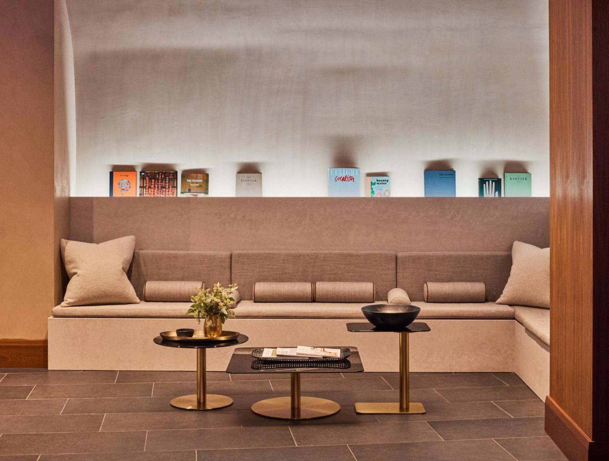 Omni At The Seaport 4*