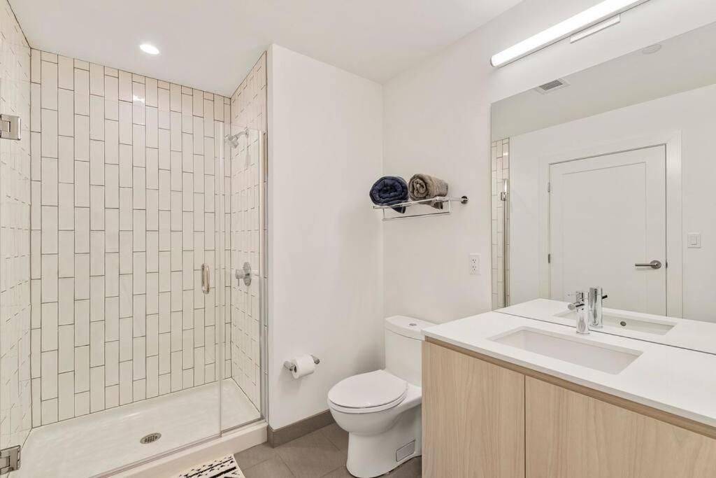 Panoramic Sanctuary - 2 Bedroom King Bed, Fenway Park Appartement Boston