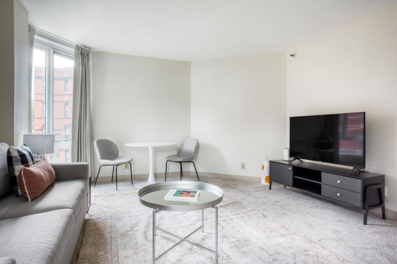 Apartment Back Bay 2br2b Steps From Prudential Center Bos-410