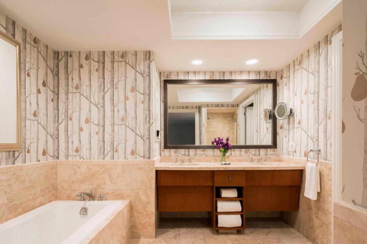 The Ritz-carlton, 5* Boston