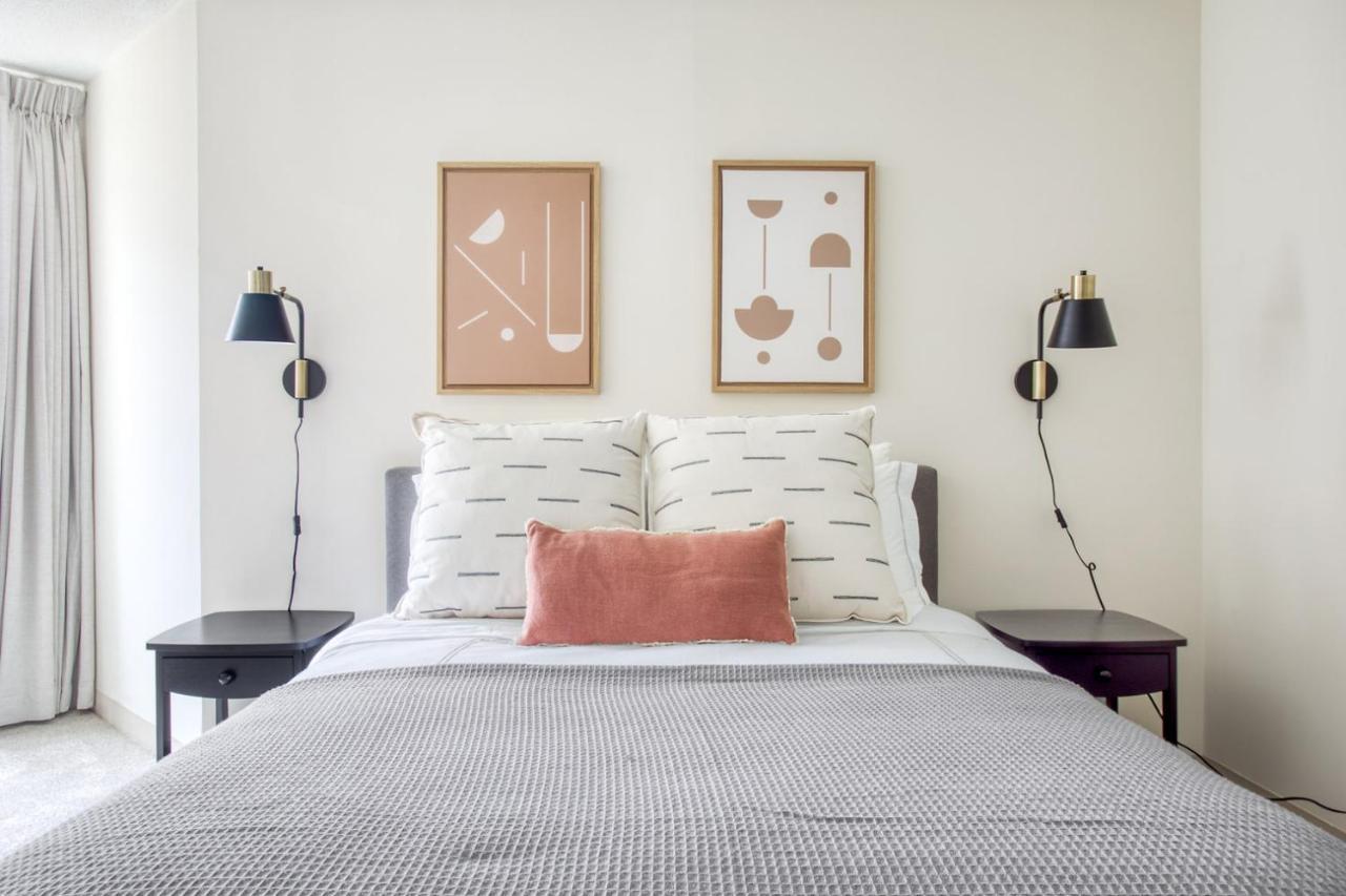 Back Bay 2br2b Steps From Prudential Center Bos-410 Apartment Boston