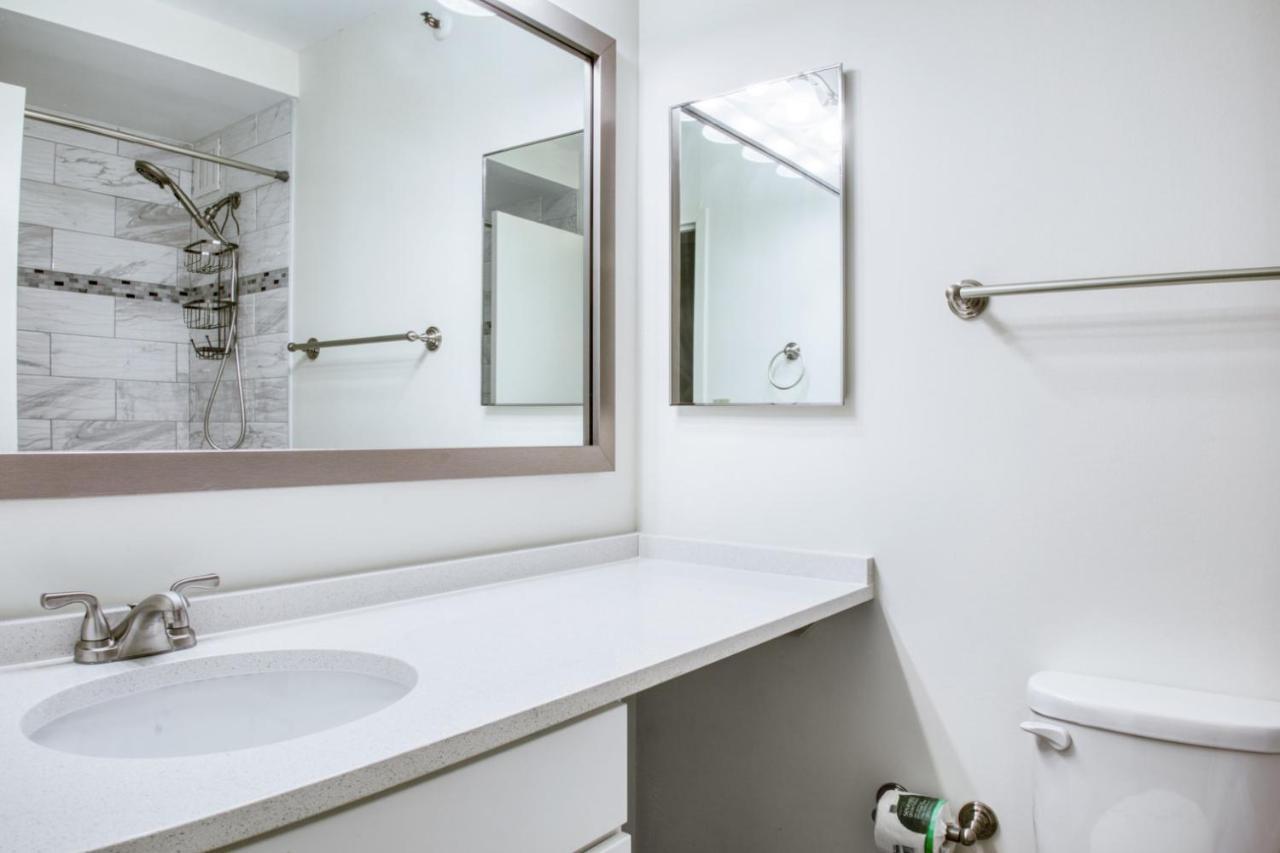 Back Bay 2br2b Steps From Prudential Center Bos-410 Boston