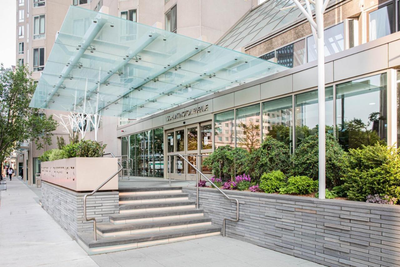 Back Bay 2br2b Steps From Prudential Center Bos-410