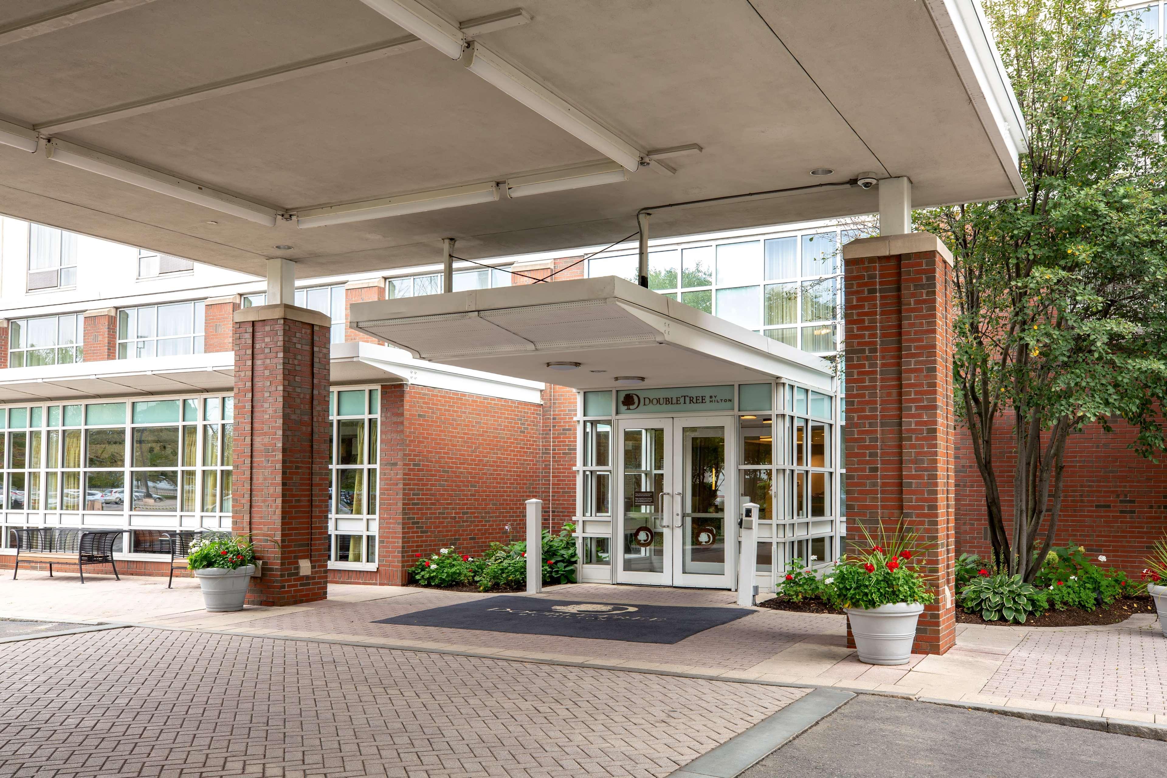 Doubletree By Hilton Bayside 3*