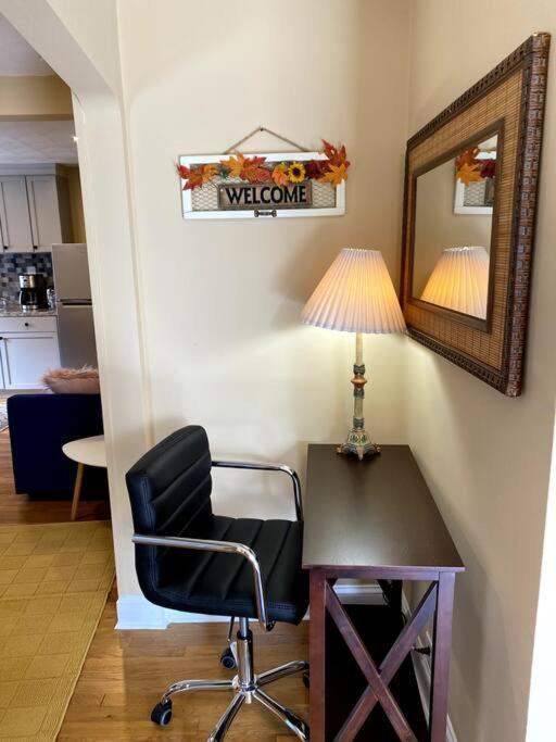 Cozy Getaway Apartment! Free Parking Boston