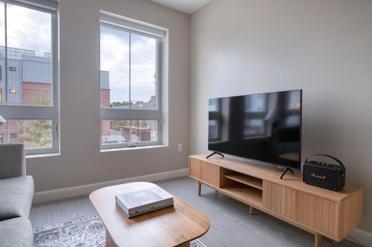 Kendall Square W Gym Wd Rooftop Bos-918