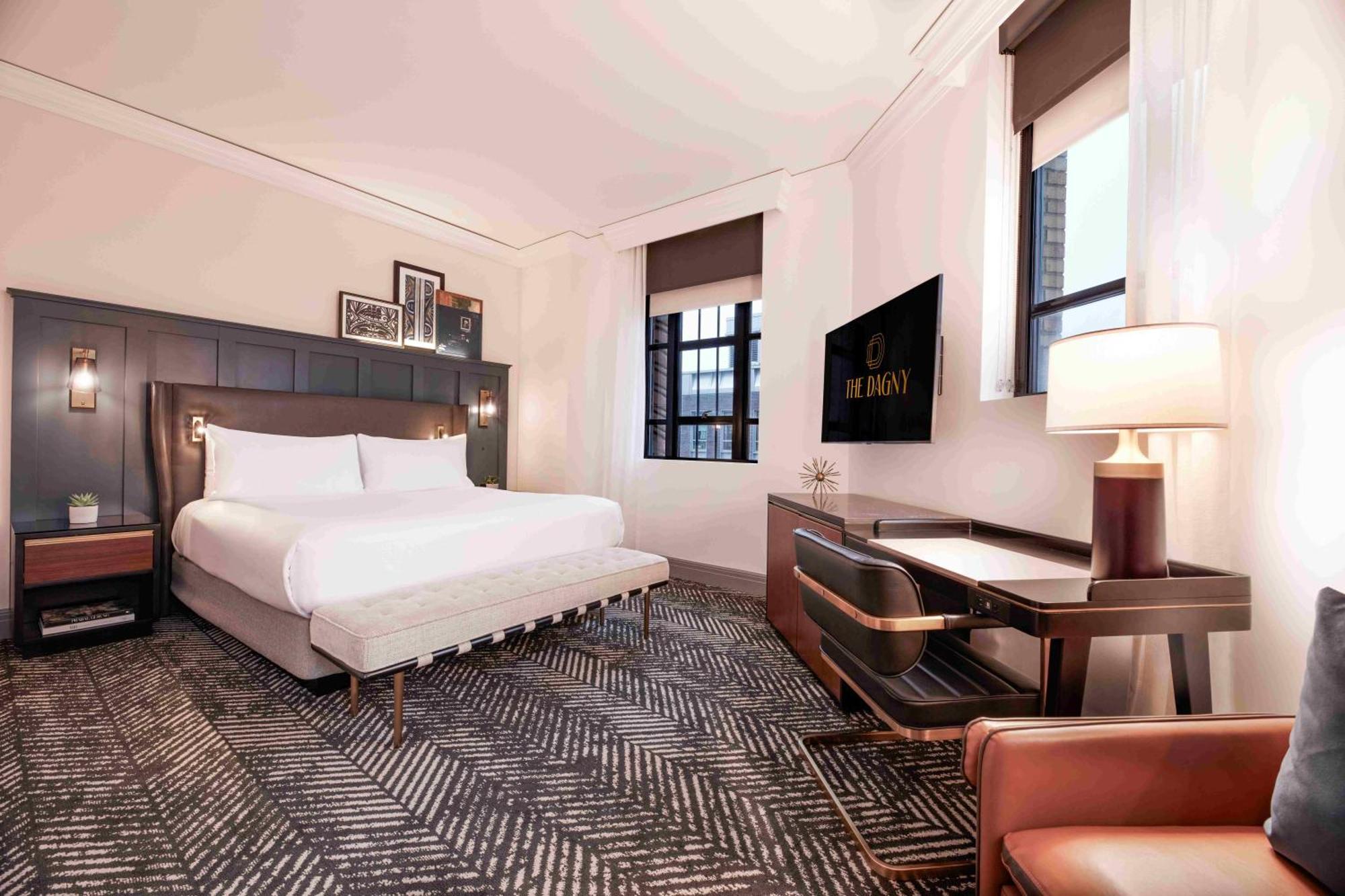 The Dagny 4*