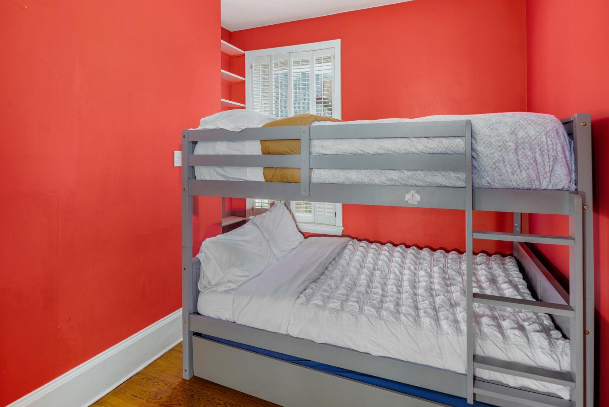 Brownstone Townhouse In Fenway * Boston