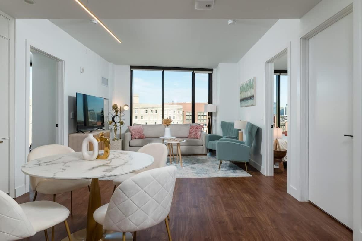 Back-bay Penthouse Downtown & Parking & Gym Appartement