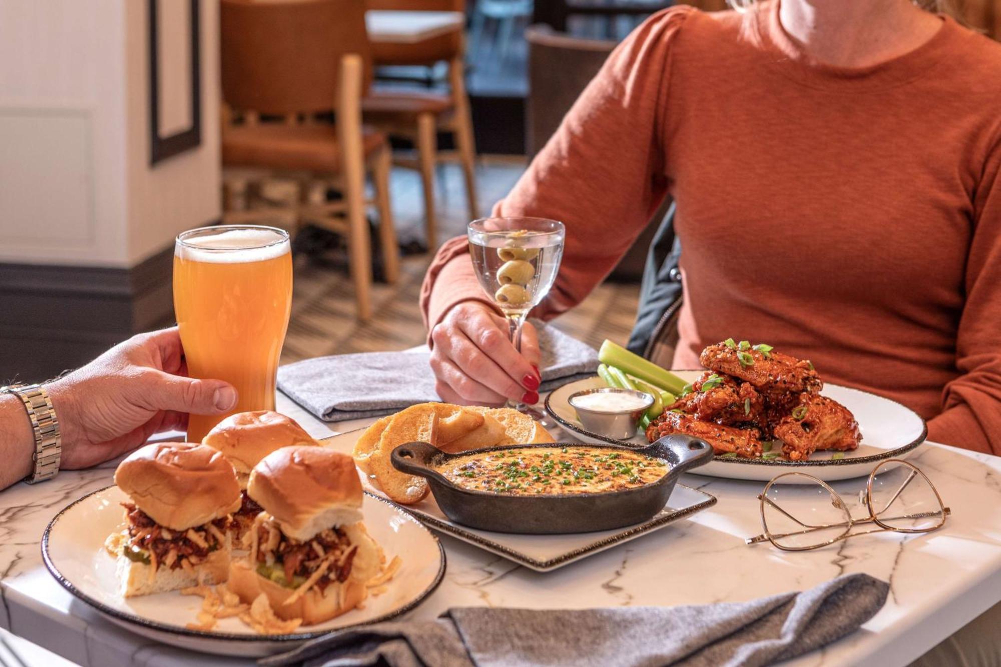 Pennyweight Boston, Curio Collection By Hilton Hotel Boston