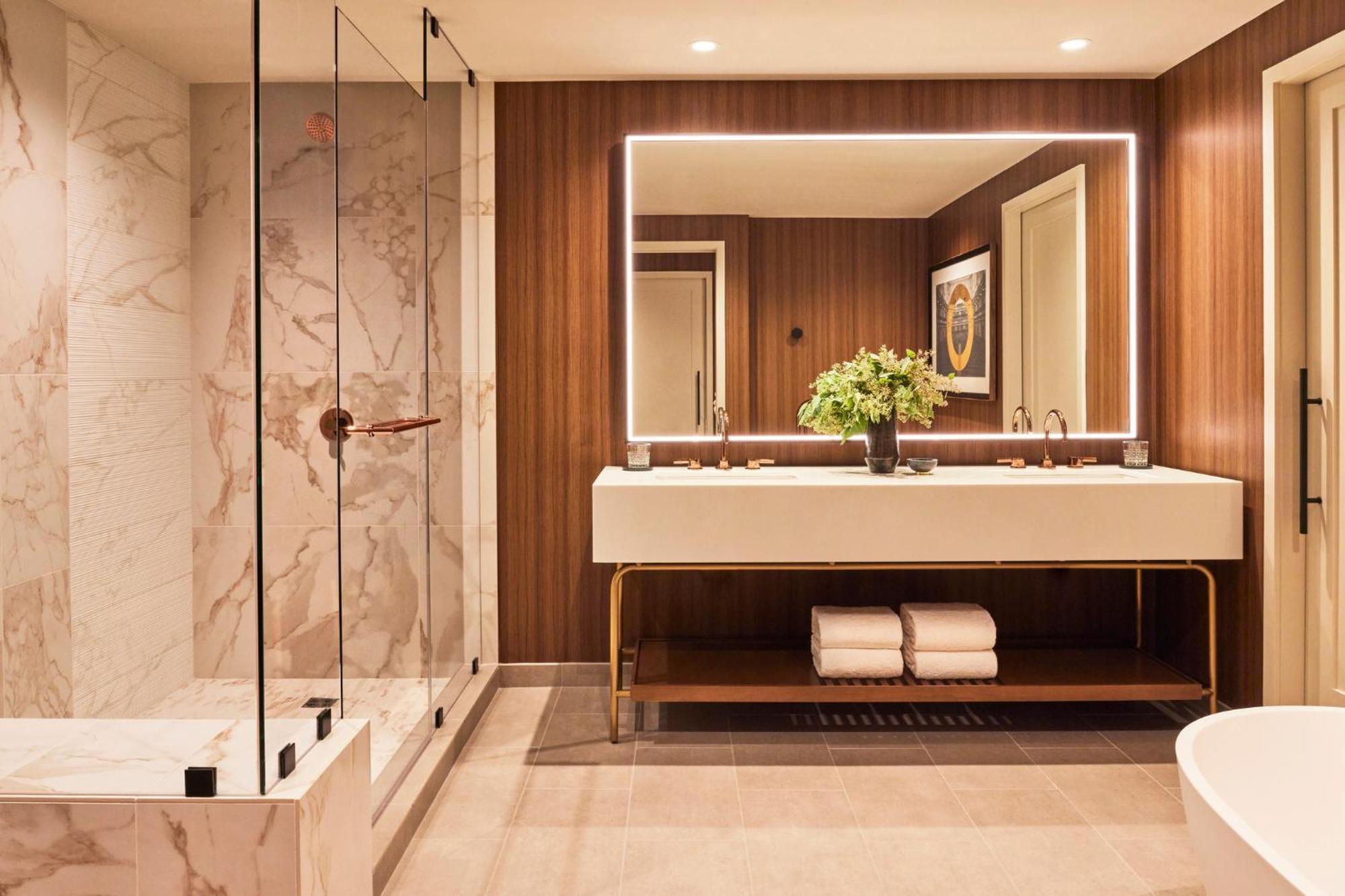 Omni At The Seaport Hotel