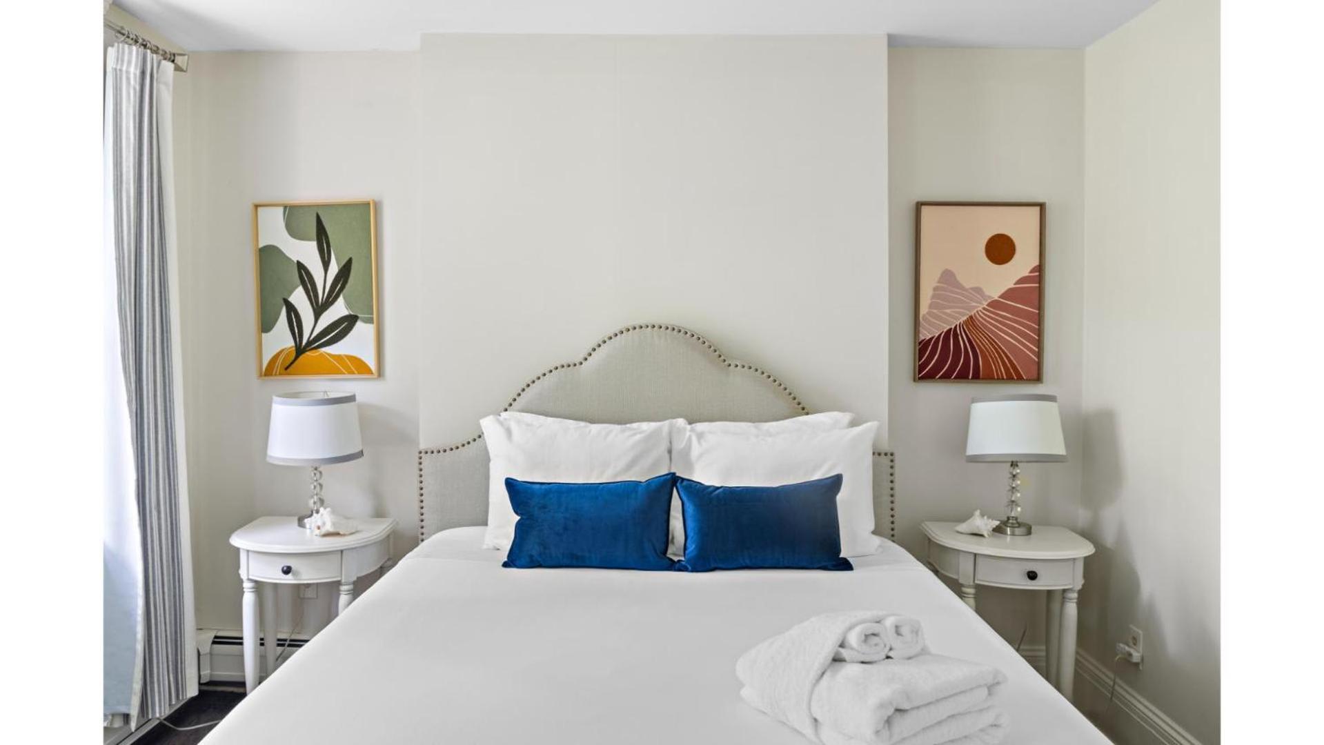 Enjoy Private Patio On Montgomery Park *