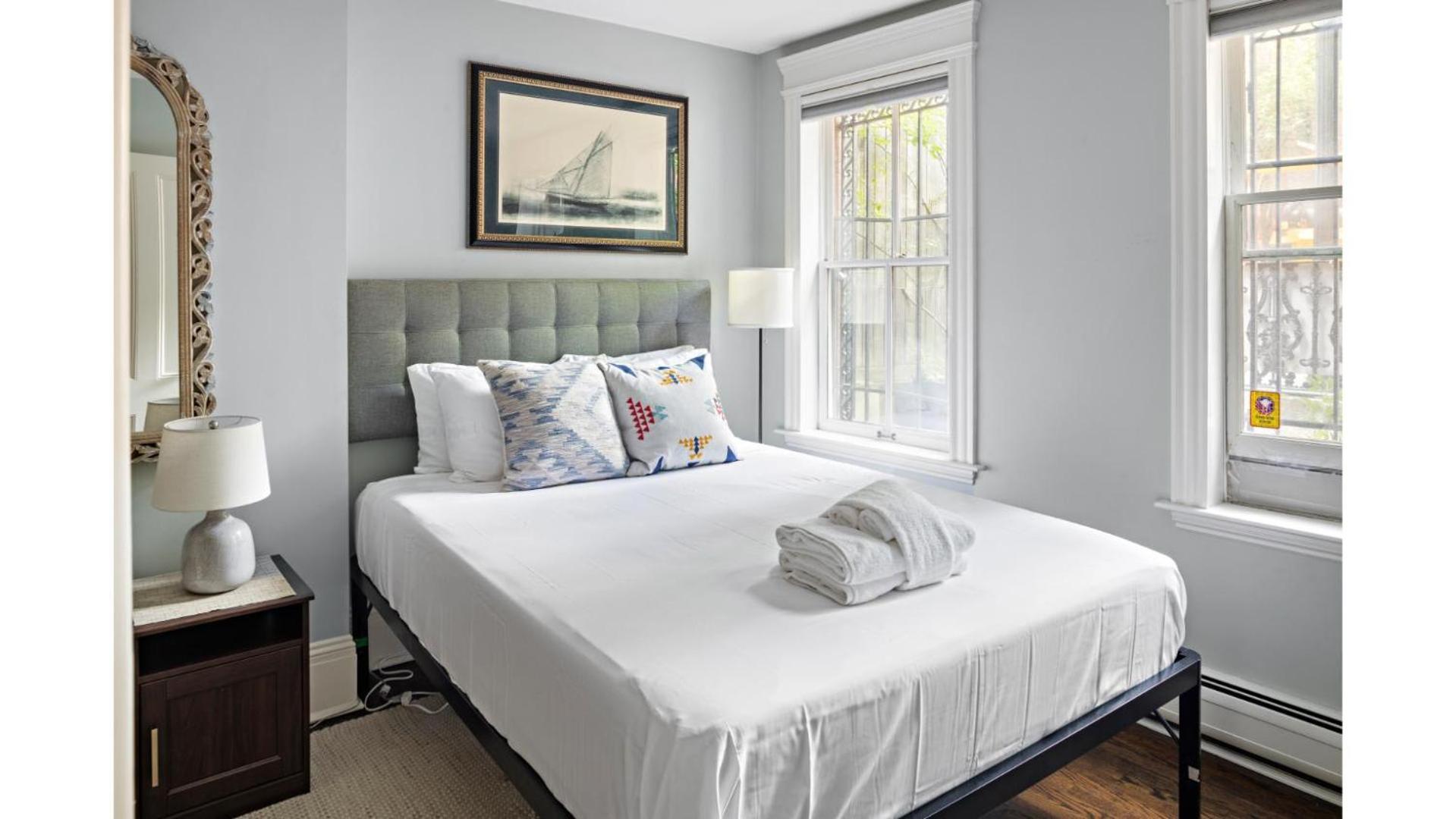 Holiday home Enjoy Private Patio On Montgomery Park