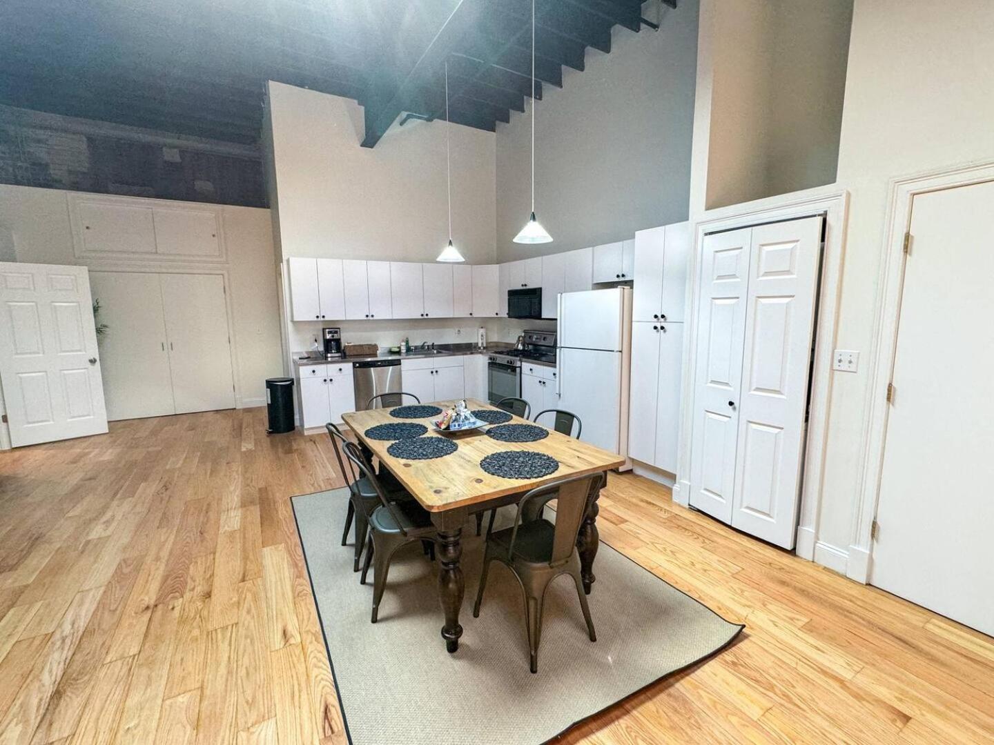 Appartement Sunny 2br W Office, Near Copley & Shopping