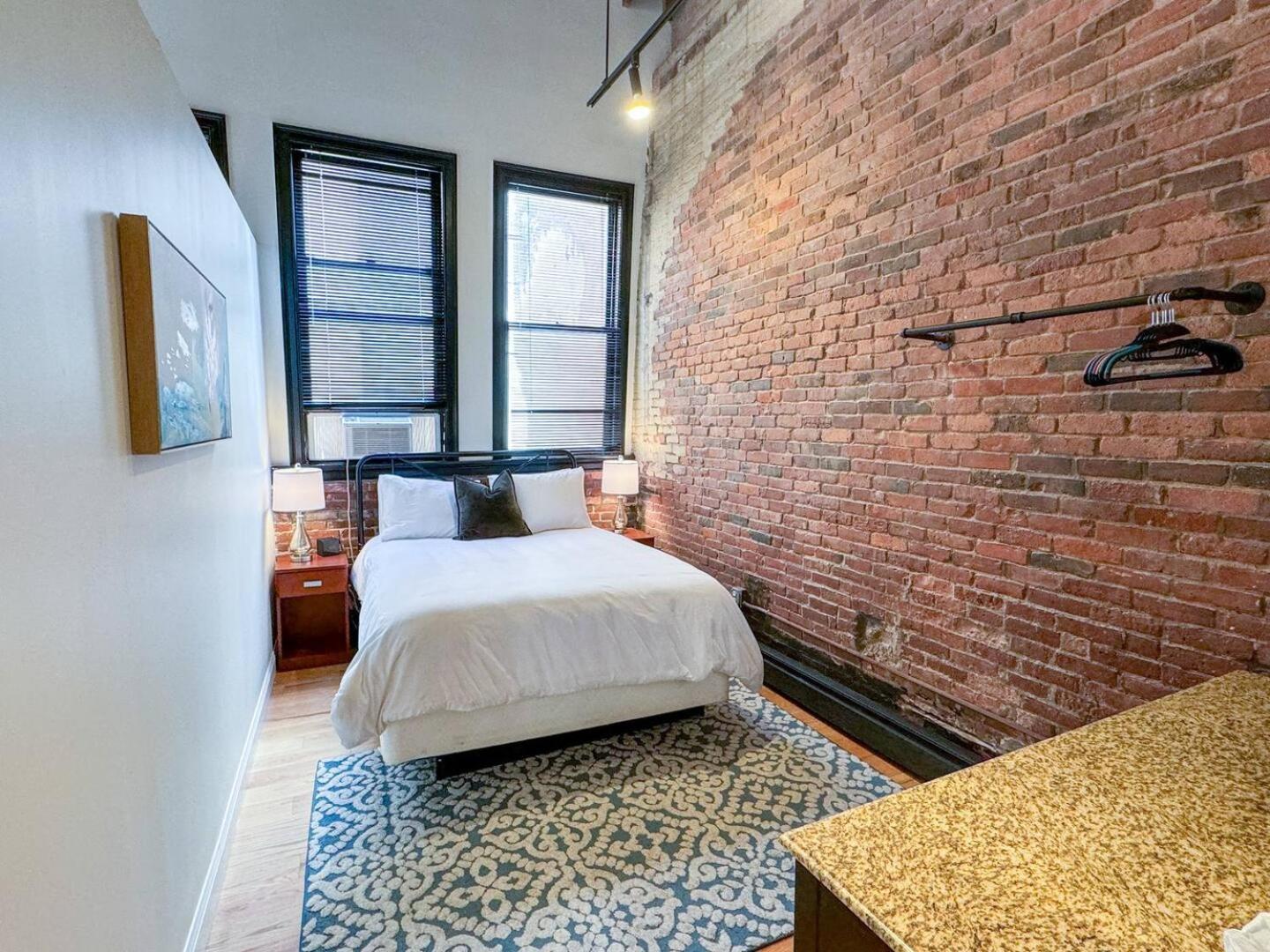 Appartement Sunny 2br W Office, Near Copley & Shopping