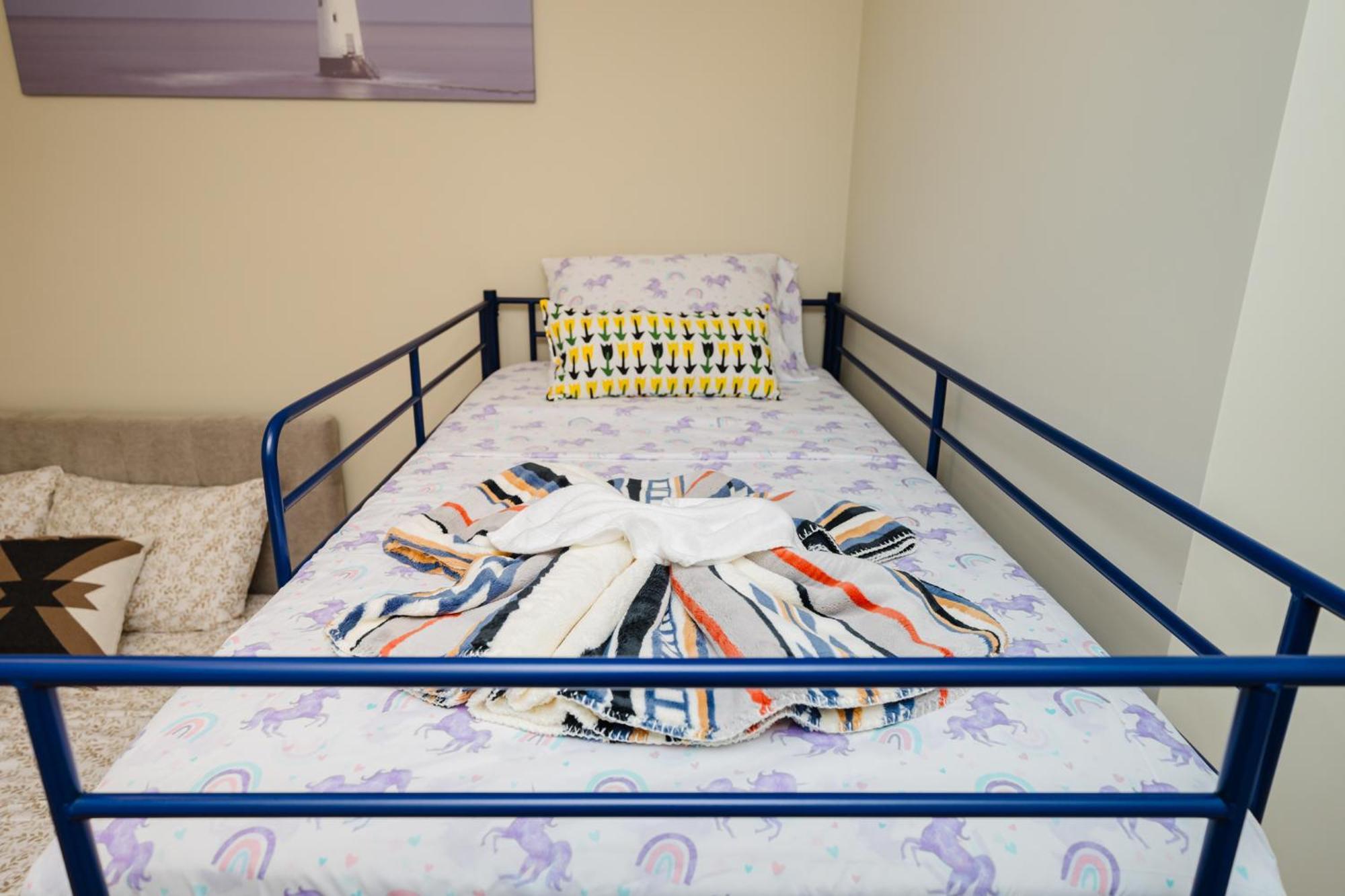 Apartment 60-1 4br - Cozy New Near Franklin Park Boston