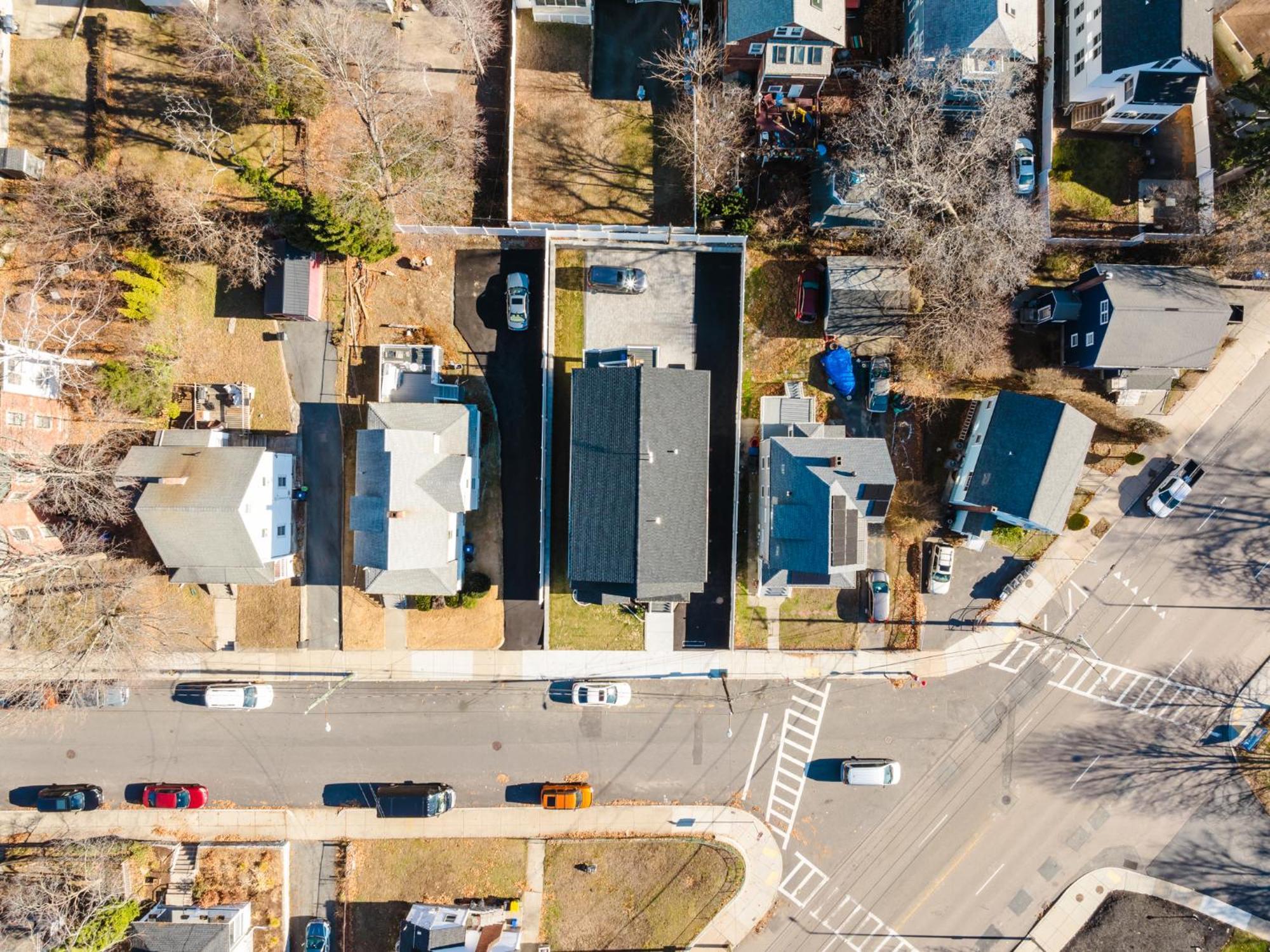 60-1 4br - Cozy New Near Franklin Park *