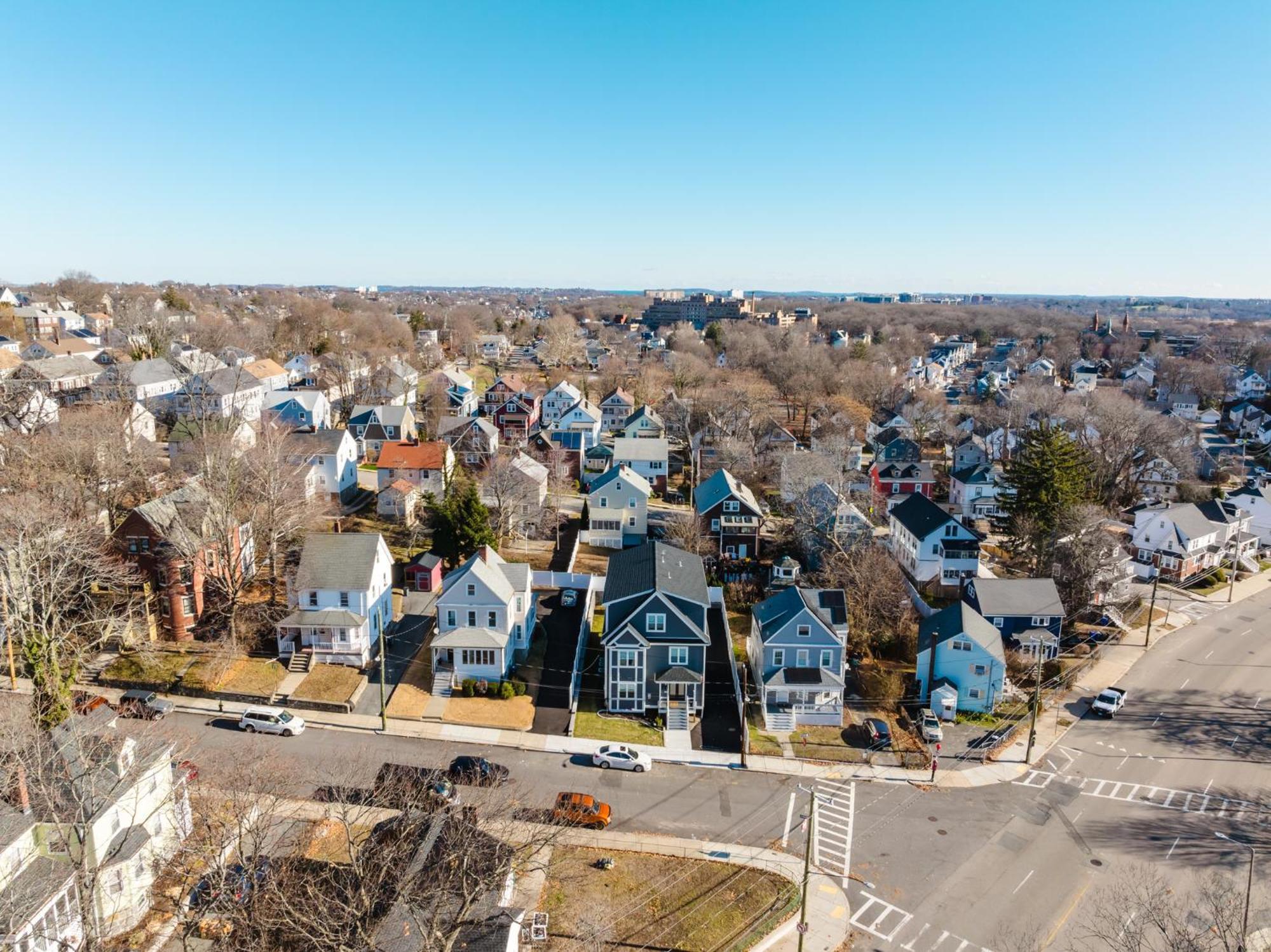 60-3 3br - Sleek Near Wollaston Apartamento Boston