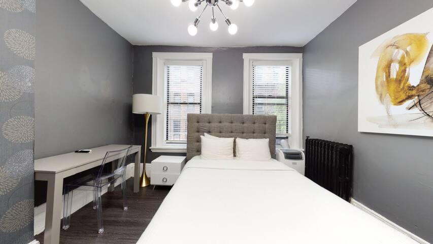 Aparthotel Premier Bay Village *