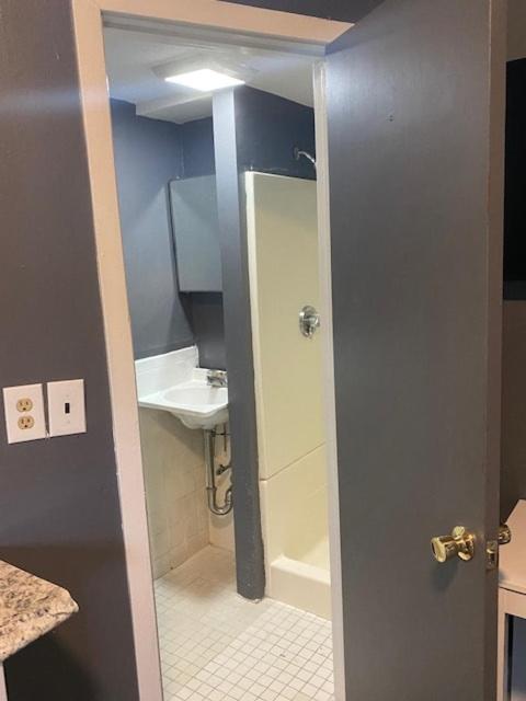 Premier Bay Village Aparthotel