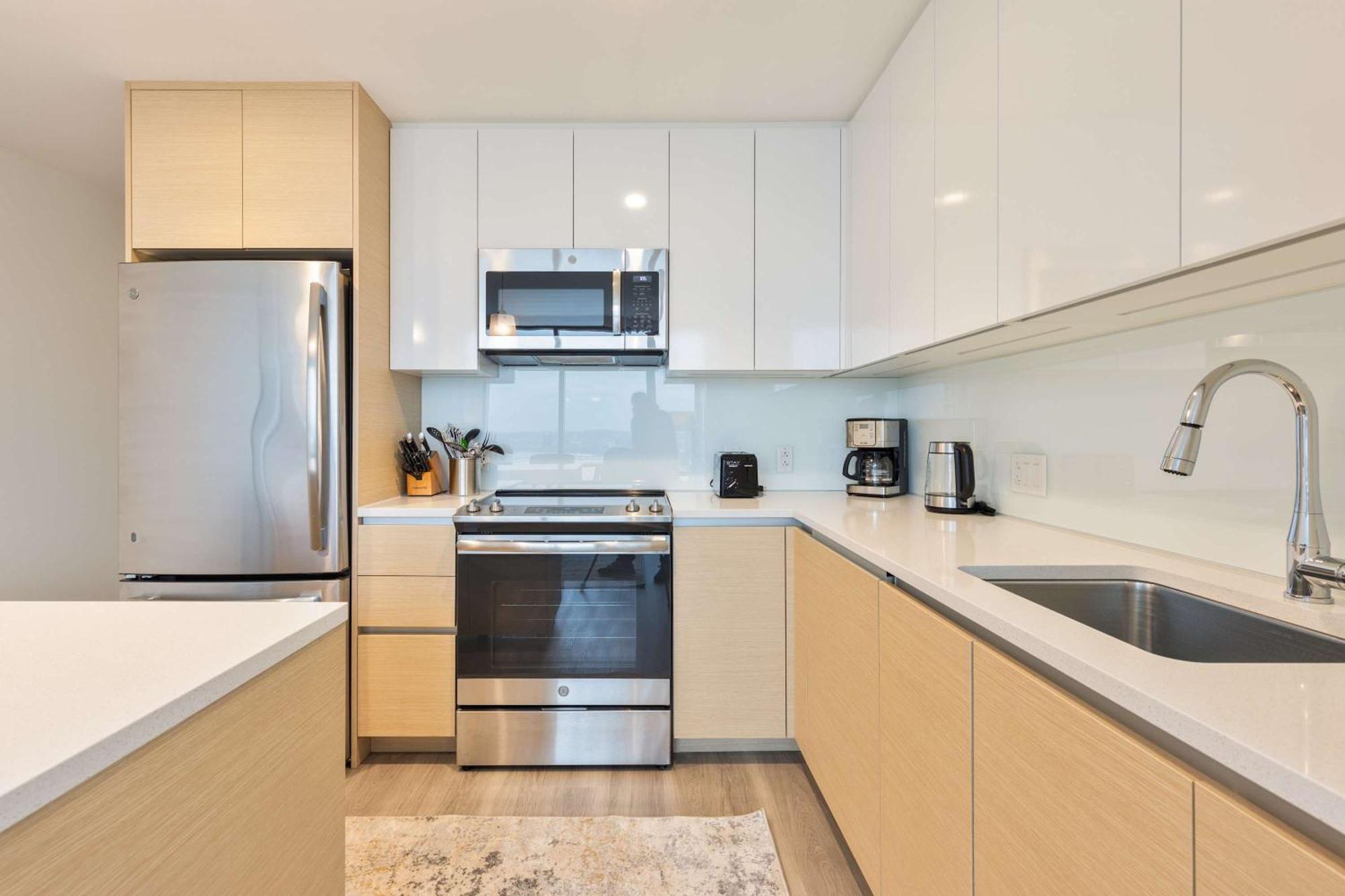 Luxury Downtown Apartment