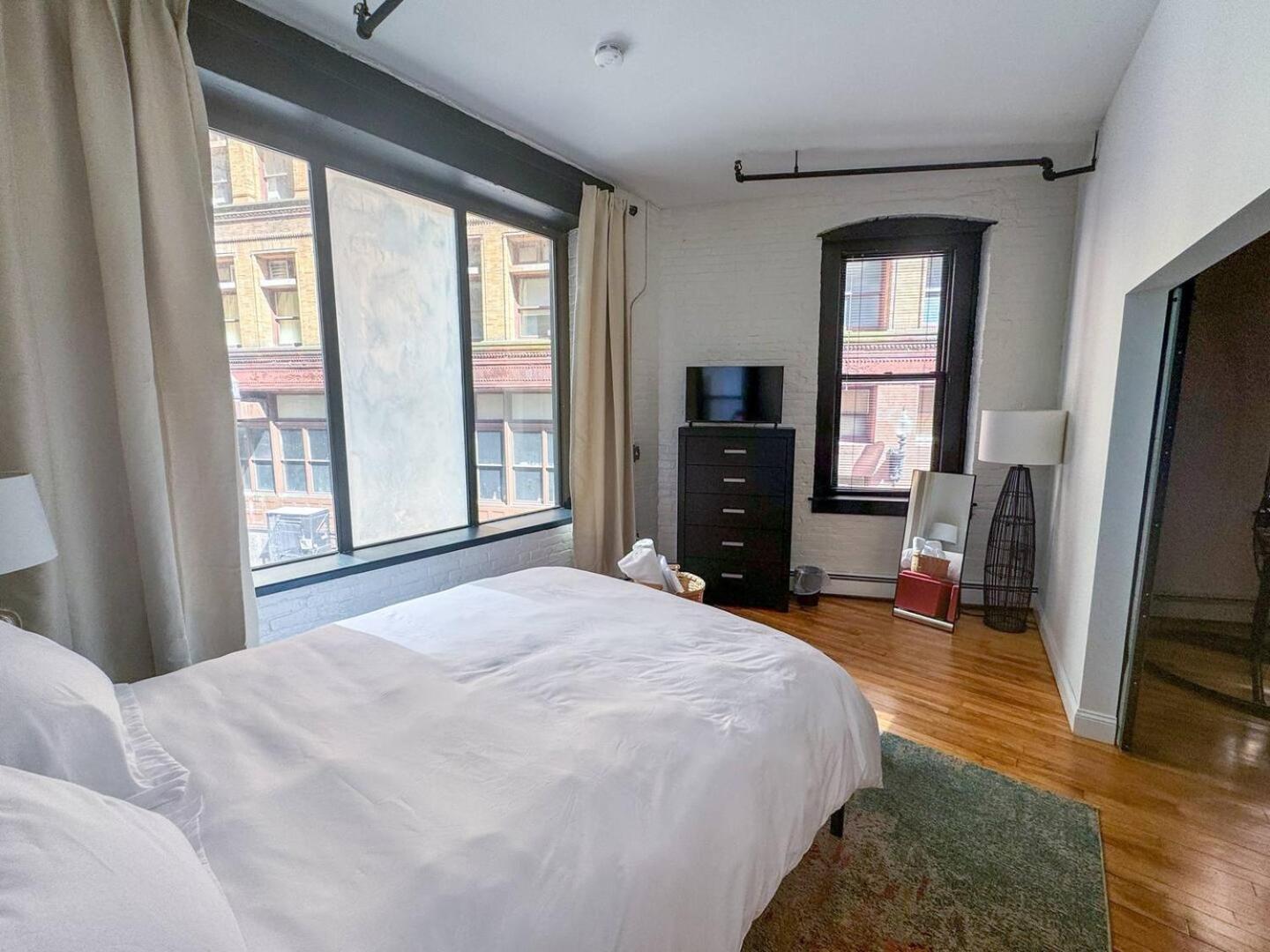 Apartamento Open-concept 2br Loft In The Heart Of Back Bay
