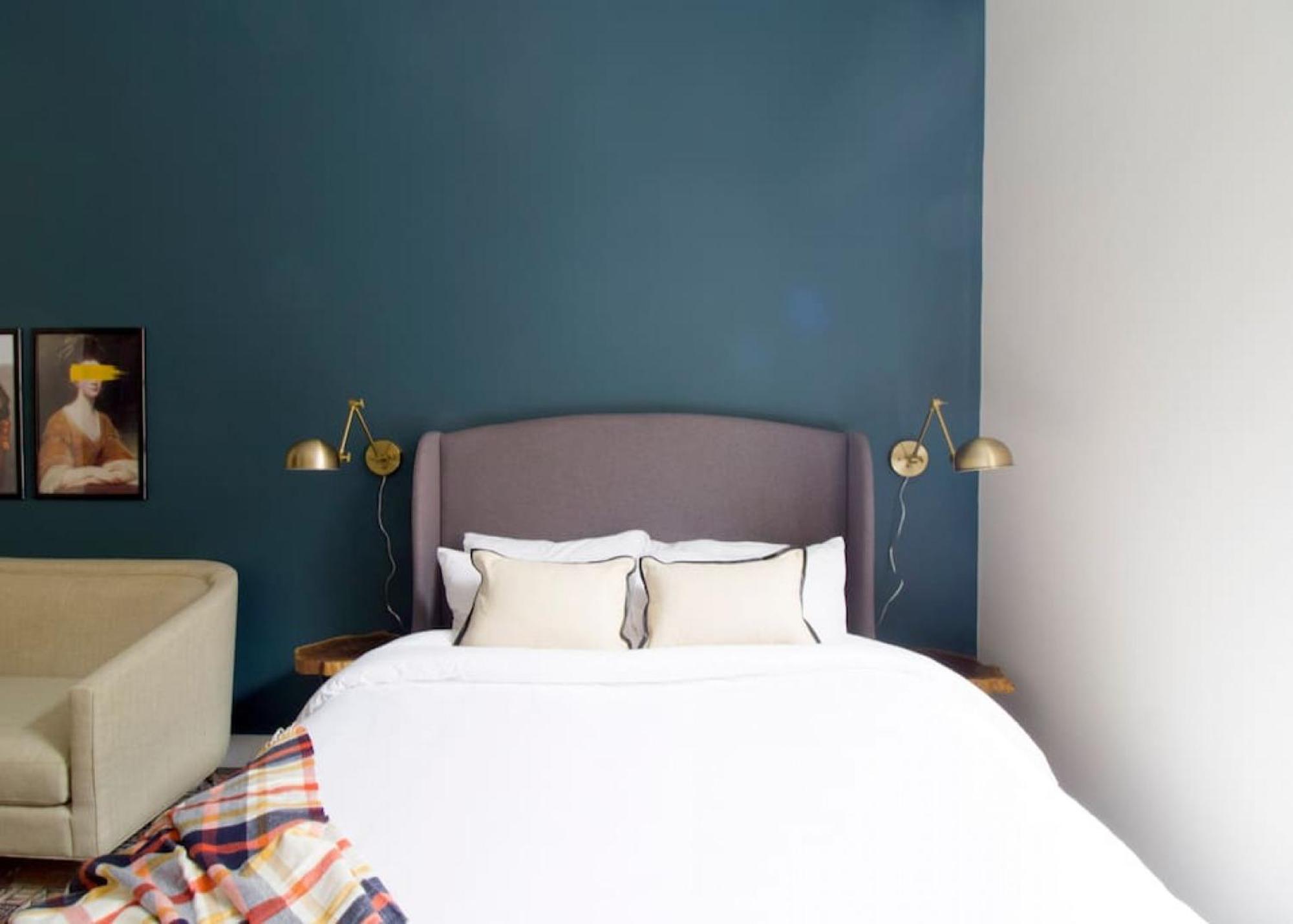 Walking Distance To Mgh And Tufts Medical Apartment